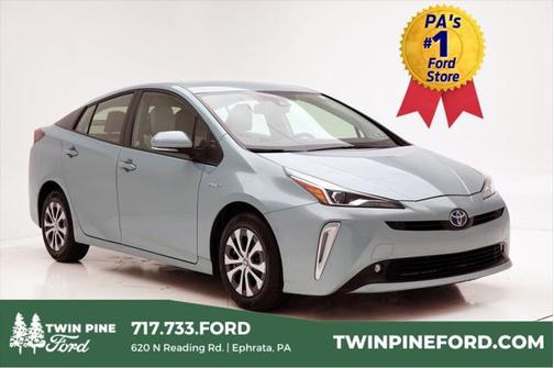 2021 Toyota Prius XLE