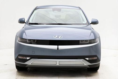 2023 Hyundai IONIQ 5 SE