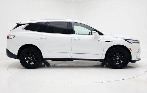 2023 Buick Enclave Essence AWD