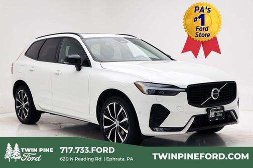 2025 Volvo XC60 B5 Plus