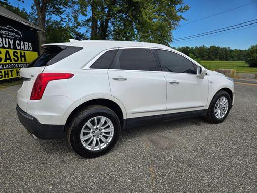 Crystal White Tricoat 2018 Cadillac XT5 Base