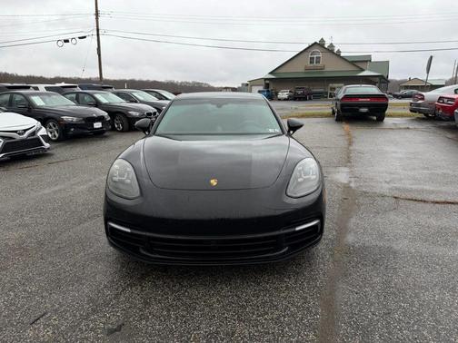 2020 Porsche Panamera 4