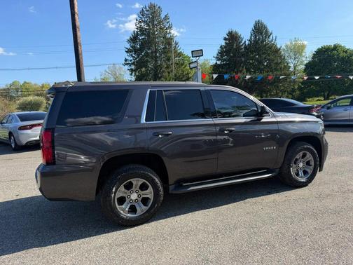 Gray 2018 Chevrolet Tahoe LS
