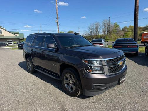 Gray 2018 Chevrolet Tahoe LS