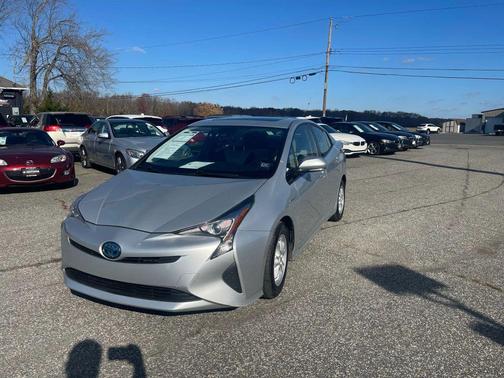 2016 Toyota Prius Two Eco