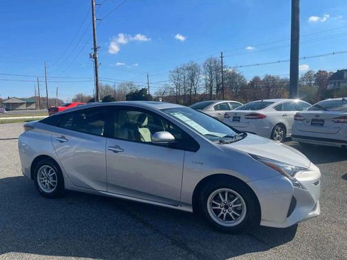 2016 Toyota Prius Two Eco