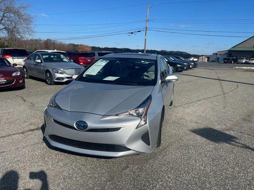 2016 Toyota Prius Two Eco