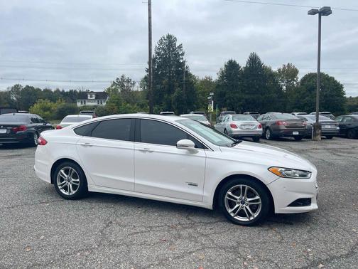 2016 Ford Fusion Energi Titanium