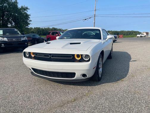 2023 Dodge Challenger SXT