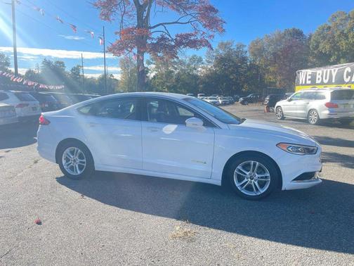2018 Ford Fusion Hybrid SE