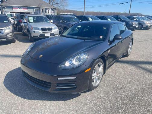 2014 Porsche Panamera 4