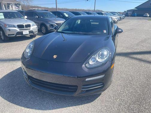 2014 Porsche Panamera 4