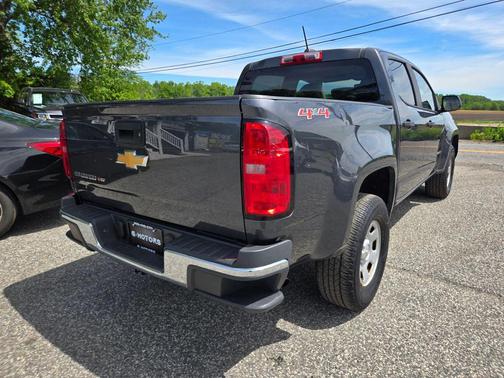 Gray 2017 Chevrolet Colorado WT