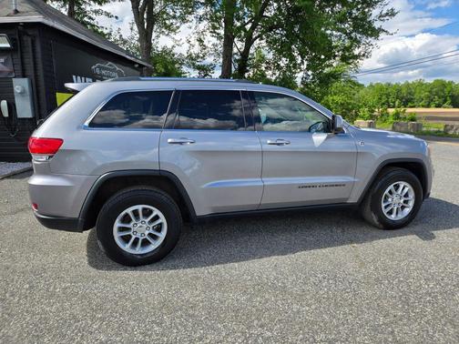 Billet Silver Metallic Clearcoat 2019 Jeep Grand Cherokee Laredo