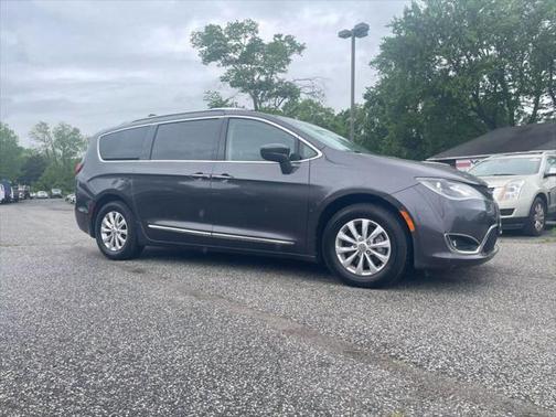2019 Chrysler Pacifica Touring L