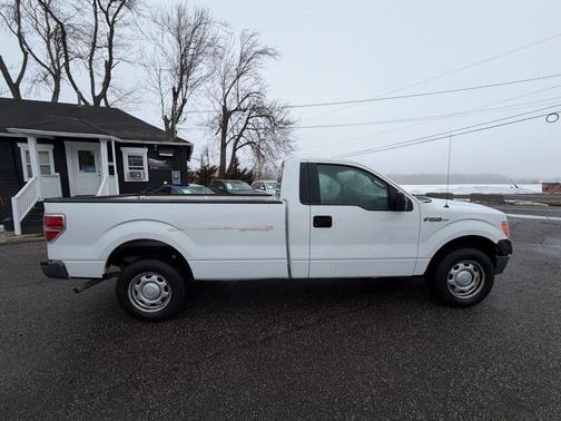 Oxford White 2013 Ford F-150 XL