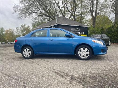 2010 Toyota Corolla LE