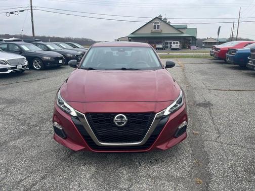 2020 Nissan Altima SR FWD