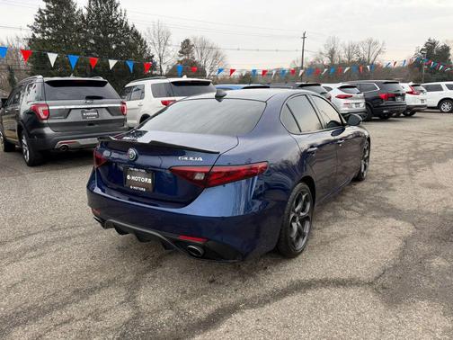 2019 Alfa Romeo Giulia Ti Sport