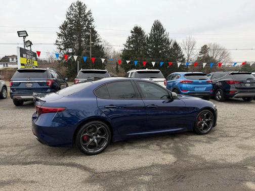 2019 Alfa Romeo Giulia Ti Sport