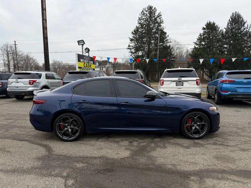 2019 Alfa Romeo Giulia Ti Sport