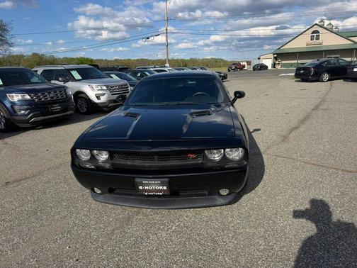 Black 2011 Dodge Challenger R/T