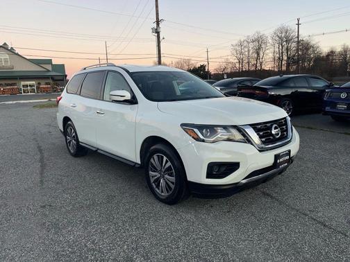 2020 Nissan Pathfinder S 4WD