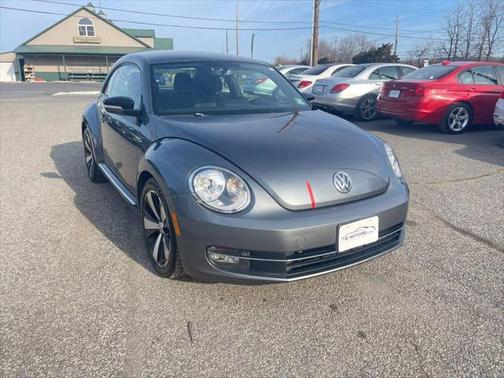 2012 Volkswagen Beetle Base