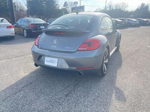 2012 Volkswagen Beetle Base