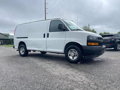 2020 Chevrolet Express 2500 RWD 2500 Regular Wheelbase WT