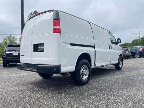 2020 Chevrolet Express 2500 RWD 2500 Regular Wheelbase WT