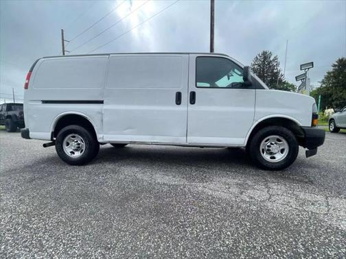 2020 Chevrolet Express 2500 RWD 2500 Regular Wheelbase WT