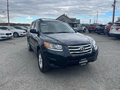 2012 Hyundai SANTA FE GLS
