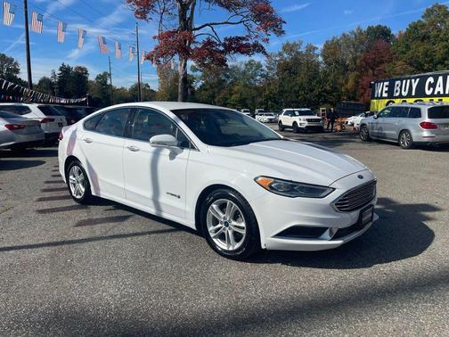 2018 Ford Fusion Hybrid SE