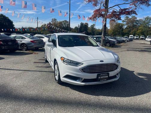 2018 Ford Fusion Hybrid SE