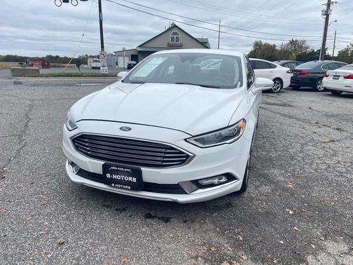 2017 Ford Fusion Hybrid SE