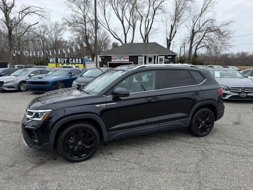 2022 Volkswagen Taos 1.5T SEL