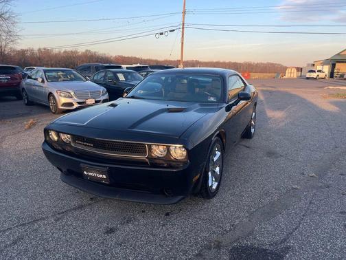 2014 Dodge Challenger SXT
