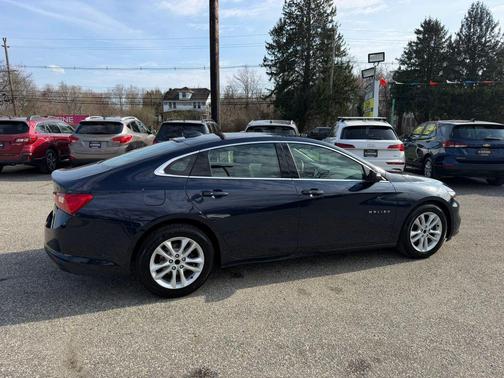 2017 Chevrolet Malibu 1LT