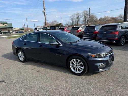 2017 Chevrolet Malibu 1LT