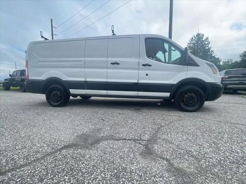 2018 Ford Transit-250 Base