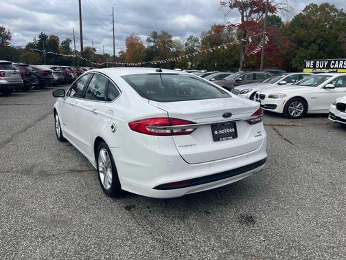 2018 Ford Fusion Hybrid SE