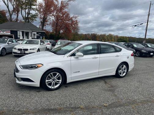 2018 Ford Fusion Hybrid SE
