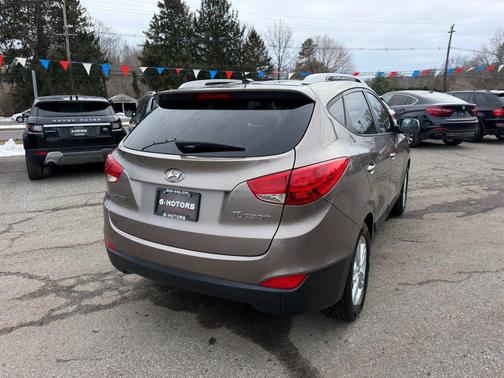 2011 Hyundai TUCSON GLS