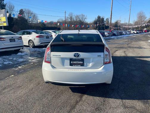 2013 Toyota Prius Two