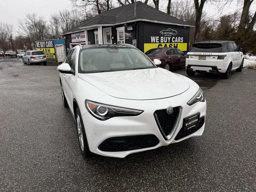 2019 Alfa Romeo Stelvio Ti Sport