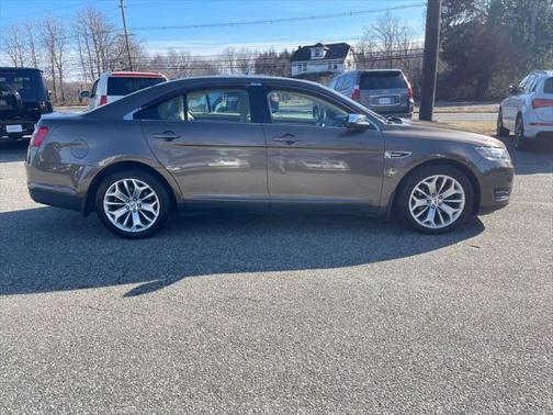 2015 Ford Taurus Limited