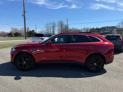 2019 Jaguar F-PACE 25t Premium