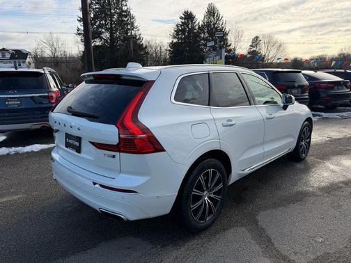 2019 Volvo XC60 T5 Inscription
