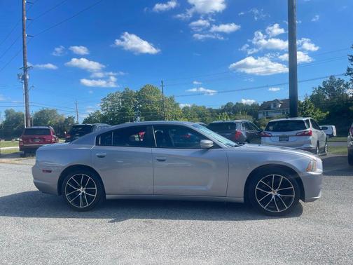 2014 Dodge Charger SE